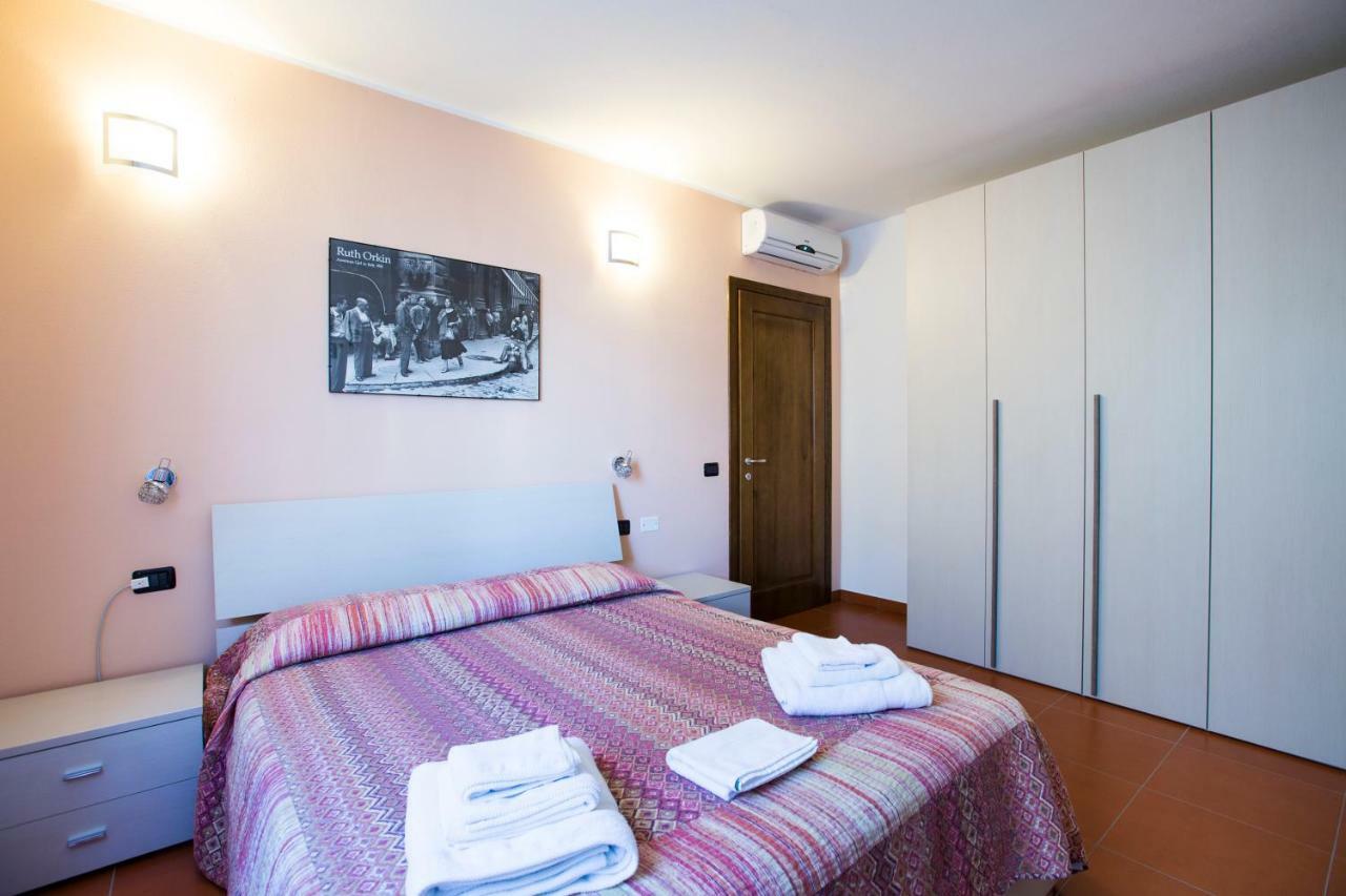Appartamenti Torre Di Bari Bari Sardo Exterior foto